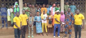 Lire la suite à propos de l’article LE CREUSET GENERATION CONSCIENTE D&rsquo;IKPINLE SOUTIENT LES GROUPES D&rsquo;ETUDE DU CEG2 IKPINLE 