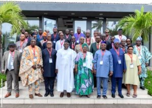 Lire la suite à propos de l’article Réunion de APNAC-Bénin: Vlavonou réaffirme l’engagement parlementaire contre la corruption