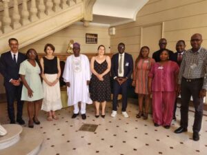 Lire la suite à propos de l’article Gestion de l’administration parlementaire: Des fonctionnaires de l’Assemblée nationale en immersion à Paris