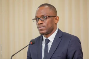 Lire la suite à propos de l’article Tensions au Gabon : Cotonou réagit face aux restrictions visant les commerçantes béninoises