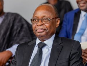 Lire la suite à propos de l’article Gouvernance sous la rupture et  élections  2026 : Yahouédéou défend le bilan de   Talon et tacle l’opposition