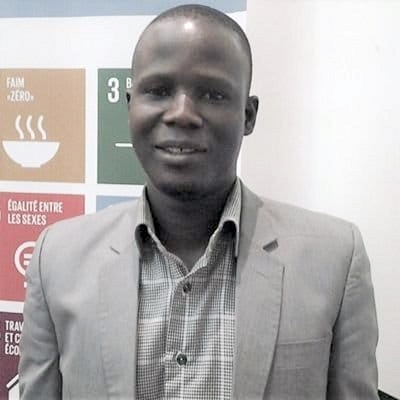 Lire la suite à propos de l’article Jean-Claude Dossa, responsable de la section régionale Atlantique de la CBDH : « Aucun citoyen ne doit rester sans défense face aux abus »