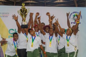 Lire la suite à propos de l’article Championnats professionnels de volley-ball 2025 : Energie Vbc dames détrône Queens Vbc