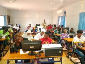 Lire la suite à propos de l’article Formation en informatique à Pobè, Porto-Novo et Sèmè-Podji : Plus de 400 jeunes bientôt outillés grâce à l’appui du Maire ATROKPO