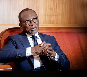 Lire la suite à propos de l’article Gouvernance sous la rupture : Voici pourquoi Talon s’en va dans un Bénin en chantier permanent