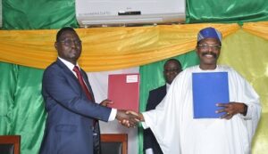 Lire la suite à propos de l’article Installation du nouveau Recteur de l’Université d’Abomey-Calavi : Charlemagne Igué et son équipe aux commandes de l’UAC
