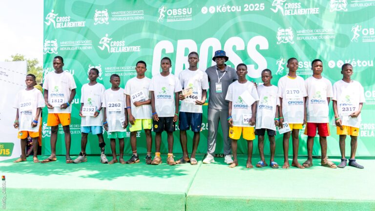 6e Cross de la Rentrée à Kétou: Le ministère des sports gratifie plusieurs jeunes champions