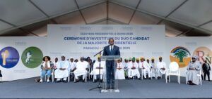 Lire la suite à propos de l’article Investiture du duo candidat : À Parakou, Wadagni se pose en technocrate rassembleur  
