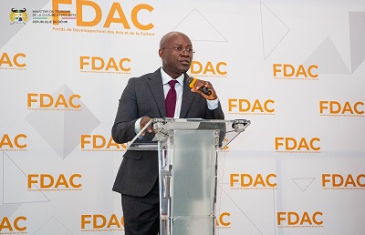 Remise officielle de chèques aux 42 lauréats du 1er appel à projets : L’ADAC injecte plus de 823 millions de FCFA dans la création artistique nationale