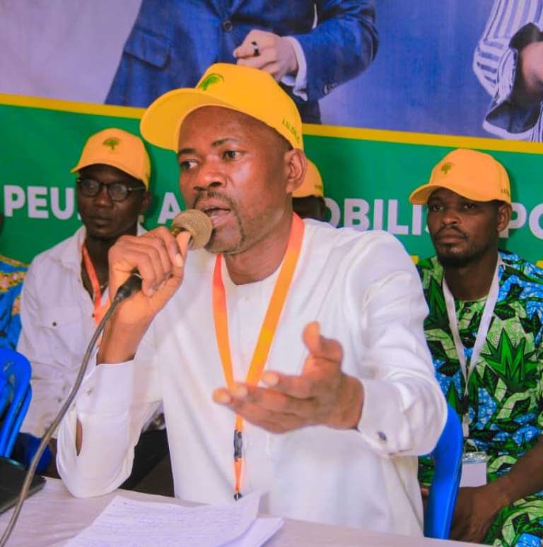 You are currently viewing Soutien aux candidats pour la Présidentielle 2026: David Zivon et le Mouvement JUDEC mobilisent tout Djakotomey pour le duo Wadagni-Talata