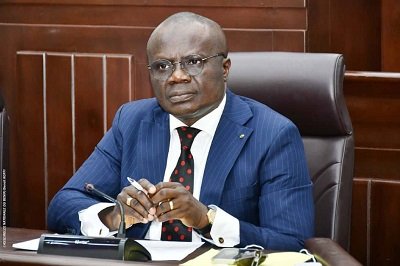 Lire la suite à propos de l’article Moukaram Badarou sur la révision constitutionnelle : « Le Bénin entame une nouvelle phase de son développement »