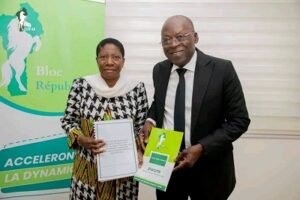 Lire la suite à propos de l’article Visite diplomatique : Le Bloc Républicain échange avec une délégation du GP-Paix