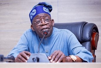 Lire la suite à propos de l’article Coup d&rsquo;Etat avorté : Tinubu félicite les forces nigérianes pour avoir sauvé le Bénin