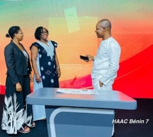 Lire la suite à propos de l’article Campagne médiatique 2026 : La HAAC supervise l’enregistrement des messages des partis politiques