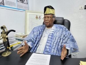 Lire la suite à propos de l’article Suite au coup d’état déjoué : Soglo appelle à un sursaut patriotique, à l’apaisement et à l’unité nationale