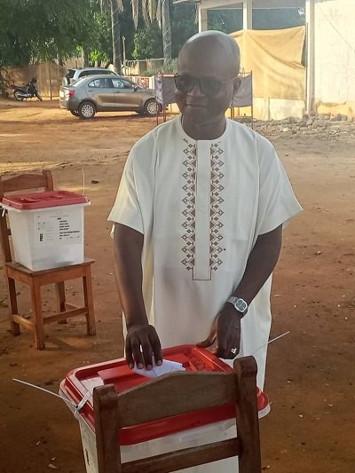 Élections communales et législatives 2026 : Le candidat Raoul Glessougbé a voté à Arcon Ville