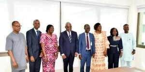 Lire la suite à propos de l’article Présentation de vœux au ministère de l’Énergie, de l’Eau et des Mines : 2026 placée sous le signe de la performance et de l’engagement