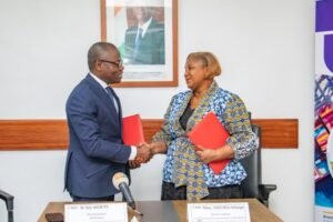 Lire la suite à propos de l’article Signature d’un protocole d’accord : Renforcer l’attractivité des investissements entre le Bénin et la Côte d’Ivoire