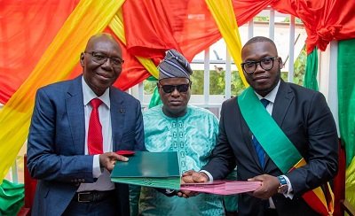 Lire la suite à propos de l’article Municipalité d’Abomey : Le nouveau maire Franck Métolé Kpassassi officiellement installé