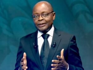 Lire la suite à propos de l’article Janvier Yahouédéou sur Patrice Talon : « Sa rigueur a fini par séduire le peuple béninois »