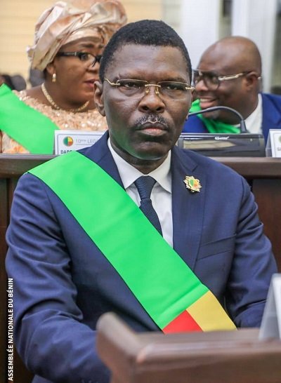 Lire la suite à propos de l’article Assemblée nationale : Djogbénou, du droit constitutionnel au perchoir