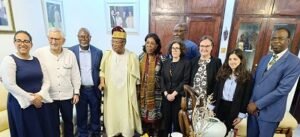 Lire la suite à propos de l’article En séjour de mission préélectorale avant la présidentielle : La délégation du NDI rencontre le Président Soglo