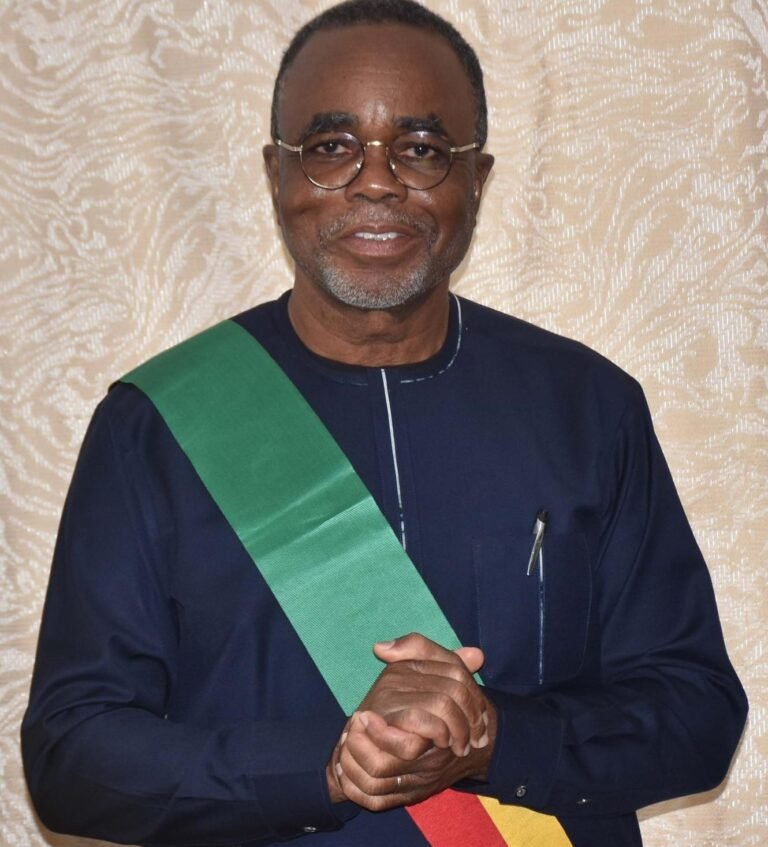 Installation du conseil municipal: Luc Gnacadja, un urbaniste de longue carrière à la tête de Cotonou