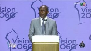 Lire la suite à propos de l’article Patrice Talon au lancement de la Vision Bénin 2060 Alafia : « Gouverner, ce n’est pas seulement transformer le présent, c’est préparer l’avenir »
