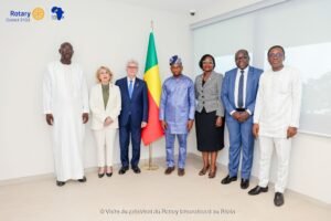 Lire la suite à propos de l’article Audience au ministère de la Santé : Le Bénin et le Rotary International consolident leur partenariat contre la poliomyélite