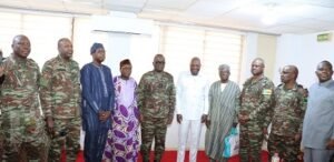 Lire la suite à propos de l’article Réécriture de l’histoire nationale : L’ANSALB sollicite l’appui des Forces armées béninoises