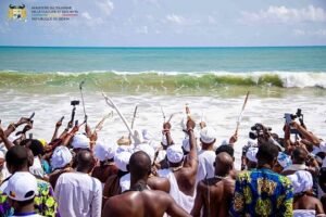 Lire la suite à propos de l’article 3è édition de l’offrande « Agbandotho » à Ouidah : Sa Majesté Togbe Yedy et la communauté Mami-Dan implore la paix sur la nation