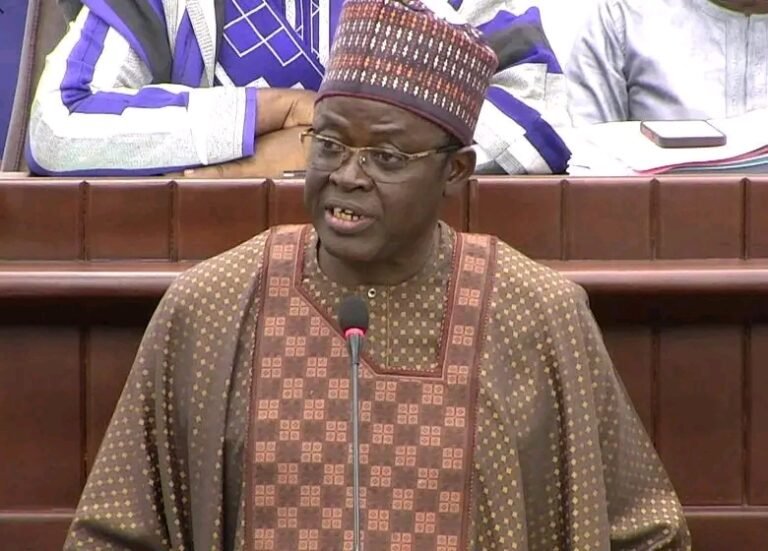 Opposition béninoise : Nourénou Atchadé, nouveau Président LD, Houndété s&rsquo;y oppose et quitte la salle