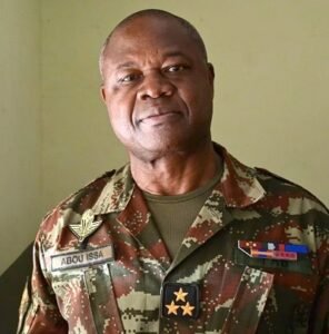 Lire la suite à propos de l’article TENTATIVE DE COUP D&rsquo;ÉTAT AU BÉNIN :  Quand trois généraux racontent le putsch manqué 