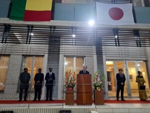 Lire la suite à propos de l’article Célébration du 66e Anniversaire de Sa Majesté NARUHITO : Le Japon et le Bénin consolident leurs relations stratégiques