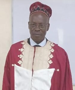 Lire la suite à propos de l’article Université d’Abomey-Calavi : Hilaire Agognon décroche son doctorat en Histoire avec la mention « Très honorable »