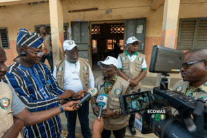 Lire la suite à propos de l’article Regard international sur le scrutin : La CEDEAO satisfaite d’un processus électoral globalement maîtrisé