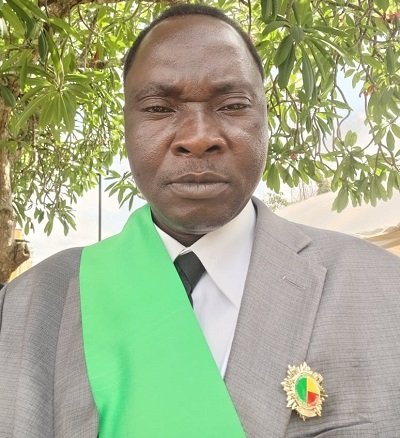 You are currently viewing 10ème législature de l’Assemblée nationale : Idrissou AMADOU, siège désormais au palais des Gouverneurs