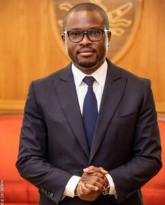 Lire la suite à propos de l’article Présidentielle 2026 : Emmanuel Macron félicite Wadagni pour son élection à la tête du Bénin