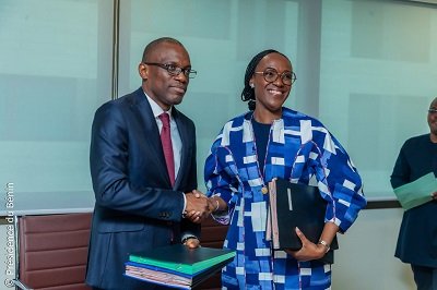 Lire la suite à propos de l’article Tourisme, industrie et commerce : Adjadi Bakari prend un ministère au cœur des ambitions économiques