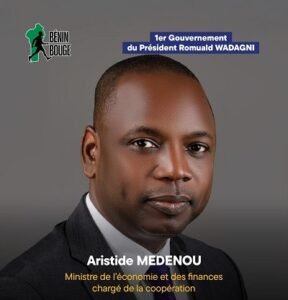 Lire la suite à propos de l’article Gouvernement de Wadagni : 3 ministres délégués autour de Aristide Médénou, nouveau patron de l’économie et des finances