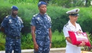 Lire la suite à propos de l’article COMMEMORATION DU 8 MAI 1945 : L&rsquo;Ambassade de la France au  Bénin décore deux officiers béninois