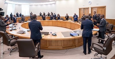 Lire la suite à propos de l’article Dernier Conseil des ministres : Talon adresse un message d’adieu empreint d’émotion à son gouvernement