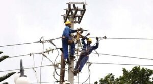 Lire la suite à propos de l’article Réseau électrique national : Le Bénin obtient 113,5 milliards de FCFA pour électrifier 15 communes