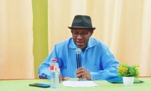 Lire la suite à propos de l’article Suite à leur rencontre à Niamey : Le Front Patriotique félicite Wadagni et Tiani 