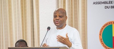 Lire la suite à propos de l’article Sur invitation du Conseil constitutionnel français : Le Pr Dorothé SOSSA  bientôt à Paris pour porter  la voix du Bénin  