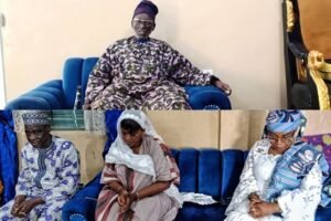 Lire la suite à propos de l’article Prise de contact dans la Donga : La préfète Lydie Déré Chabi Nah rencontre les autorités de Djougou