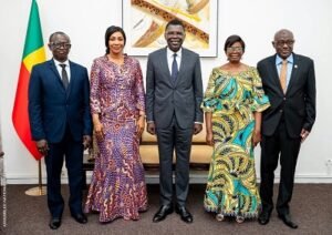 Lire la suite à propos de l’article Assemblée nationale : Djogbénou reçoit une délégation du Parlement CEDEAO
