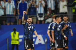 Lire la suite à propos de l’article Mondial 2026: L&rsquo;Argentine rejoint l&rsquo;Espagne en finale