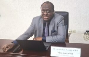 Lire la suite à propos de l’article Evaluation du scrutin présidentiel à Agoué : Nicolas Assogba clôt le séminaire et salue la richesse des analyses