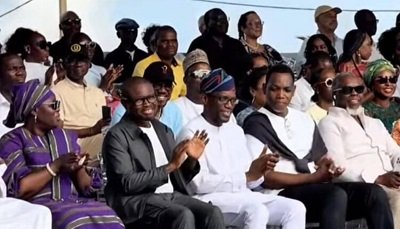 You are currently viewing Festival des Masques de Porto-Novo : Romuald Wadagni rehausse la grande procession des masques